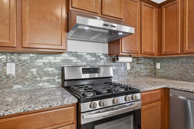 6972 Dusty Drive NE, Rio Rancho, NM 87144