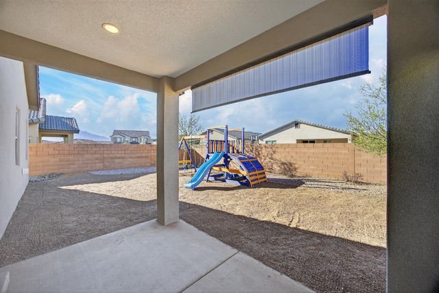 6972 Dusty Drive NE, Rio Rancho, NM 87144