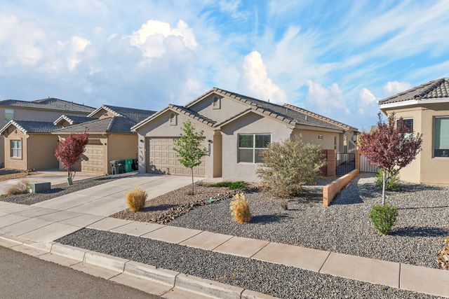 6972 Dusty Drive NE, Rio Rancho, NM 87144