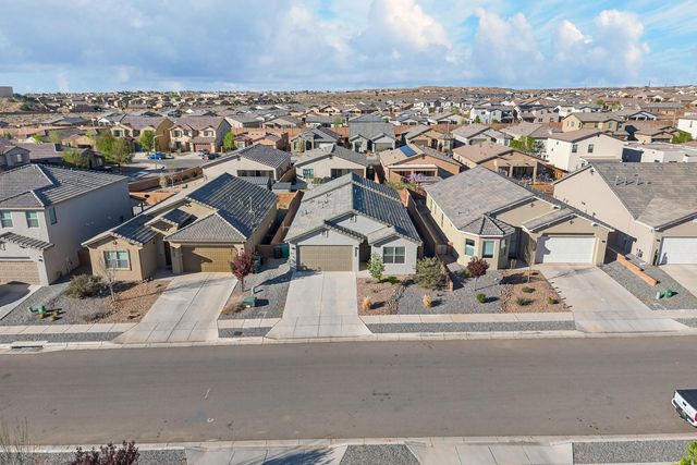 6972 Dusty Drive NE, Rio Rancho, NM 87144