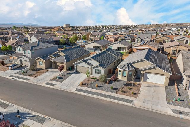 6972 Dusty Drive NE, Rio Rancho, NM 87144