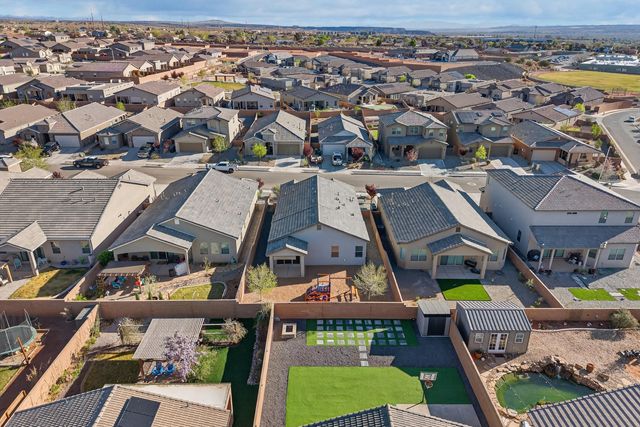 6972 Dusty Drive NE, Rio Rancho, NM 87144