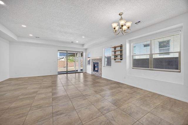 6972 Dusty Drive NE, Rio Rancho, NM 87144