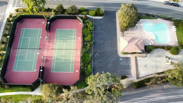 1420 Tres Hermanas Way, Encinitas, CA 92024