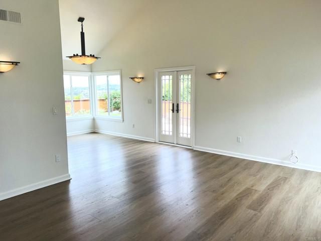 1420 Tres Hermanas Way, Encinitas, CA 92024