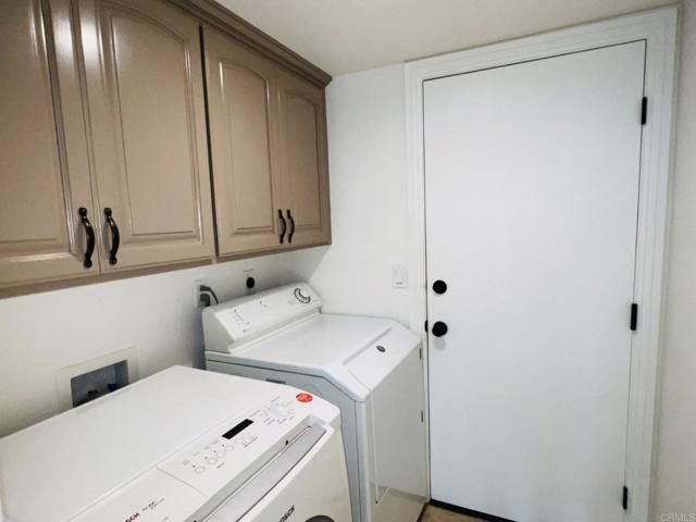 1420 Tres Hermanas Way, Encinitas, CA 92024