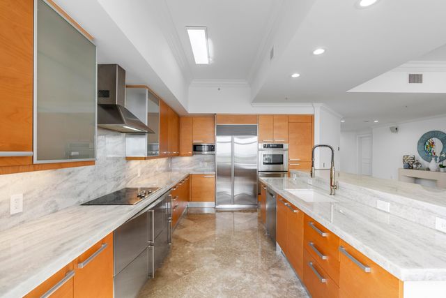 701 SE 21st Avenue 109, Deerfield Beach, FL 33441