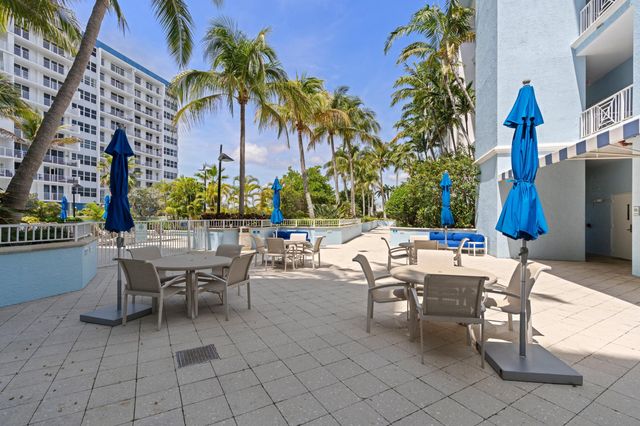 701 SE 21st Avenue 109, Deerfield Beach, FL 33441