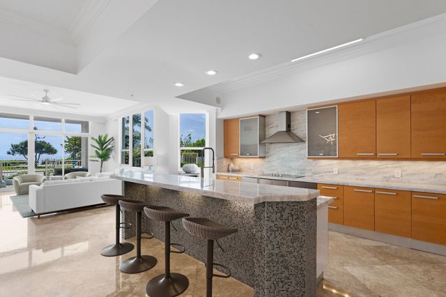 701 SE 21st Avenue 109, Deerfield Beach, FL 33441