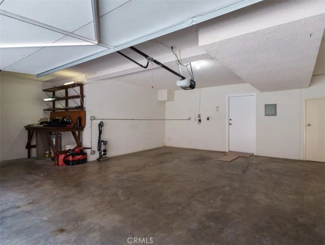 21930 Marylee Street 92, Woodland Hills, CA 91367