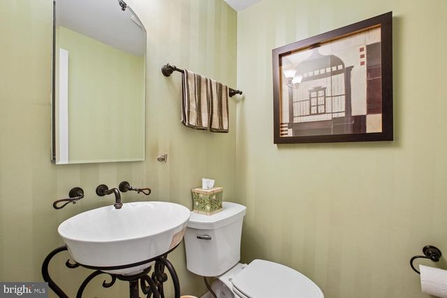 11303 HOUNDS WAY, North Bethesda, MD 20852
