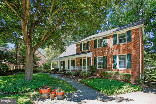 11303 HOUNDS WAY, North Bethesda, MD 20852