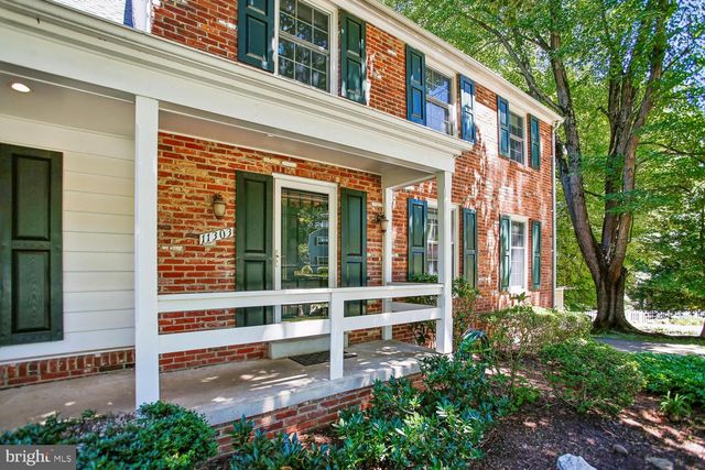 11303 HOUNDS WAY, North Bethesda, MD 20852