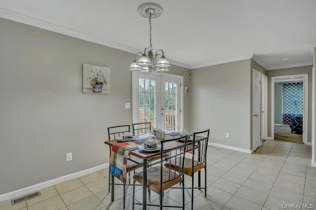 73 Mountain Road, Bloomingburg, NY 12721