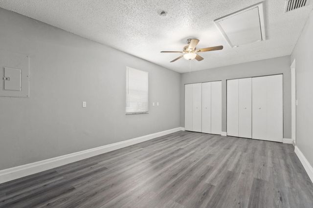 5510 Sunset Blvd, Fort Pierce, FL 34982