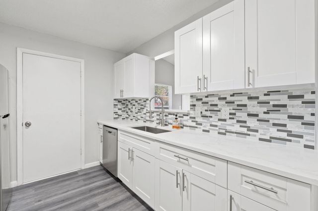 5510 Sunset Blvd, Fort Pierce, FL 34982