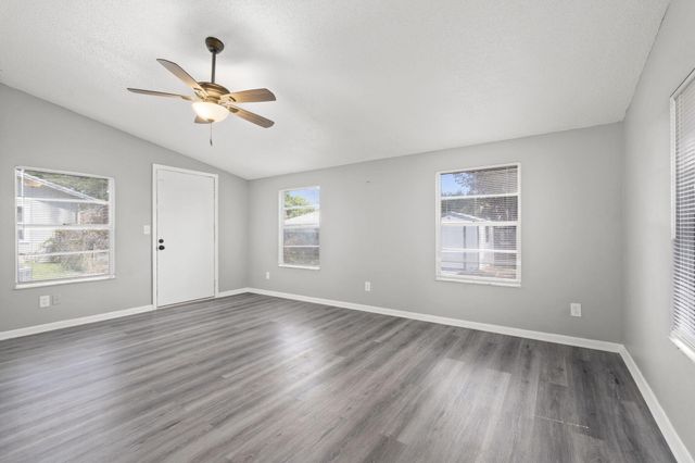 5510 Sunset Blvd, Fort Pierce, FL 34982