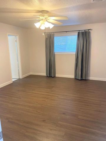 12374 Westella Drive, Houston, TX 77077