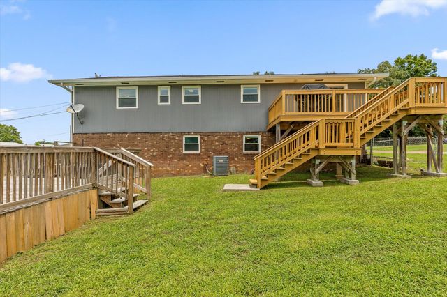 150 Rocky Ford Road, Rossville, GA 30741