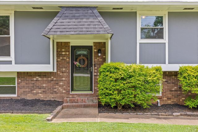 150 Rocky Ford Road, Rossville, GA 30741