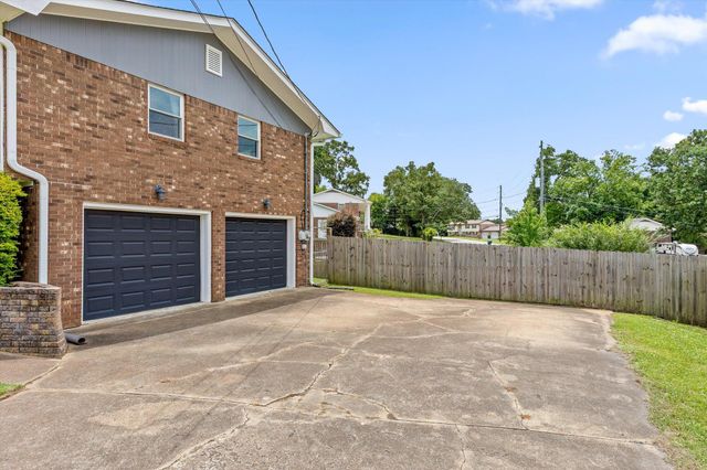 150 Rocky Ford Road, Rossville, GA 30741
