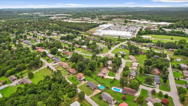 150 Rocky Ford Road, Rossville, GA 30741