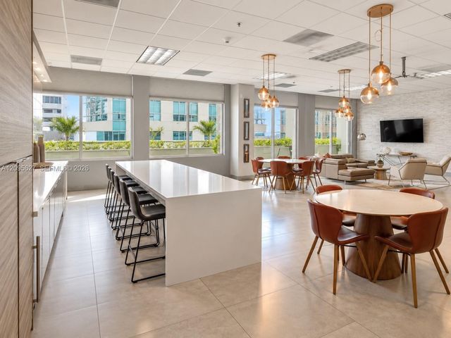 1200 Brickell Bay Drive PH4103, Miami, FL 33131
