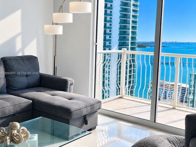 1200 Brickell Bay Drive PH4103, Miami, FL 33131