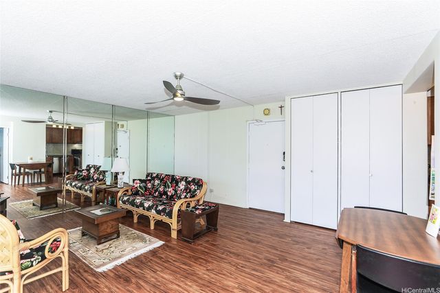 430 Keoniana Street 1307, Honolulu, HI 96815