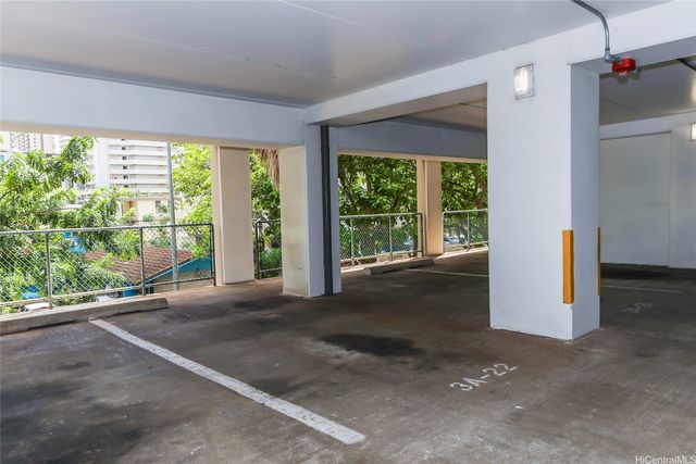 430 Keoniana Street 1307, Honolulu, HI 96815