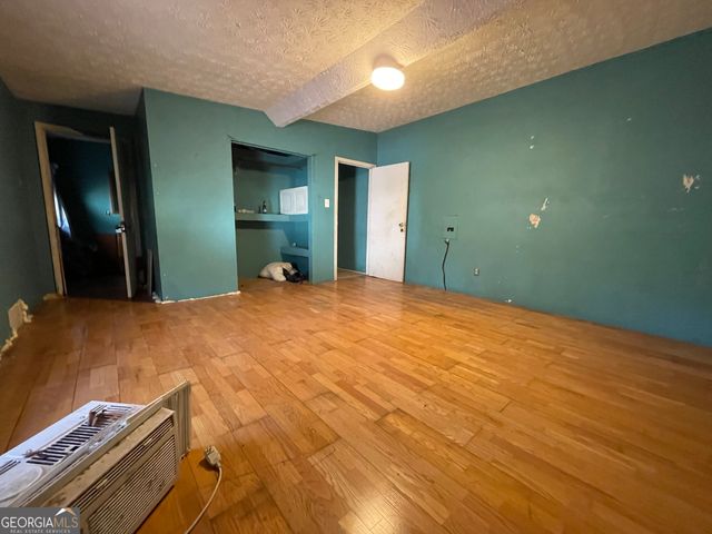 110 Knottingham Court, Stockbridge, GA 30281