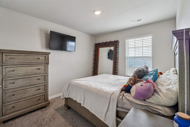 2705 SW 21st Circle, Ankeny, IA 50023