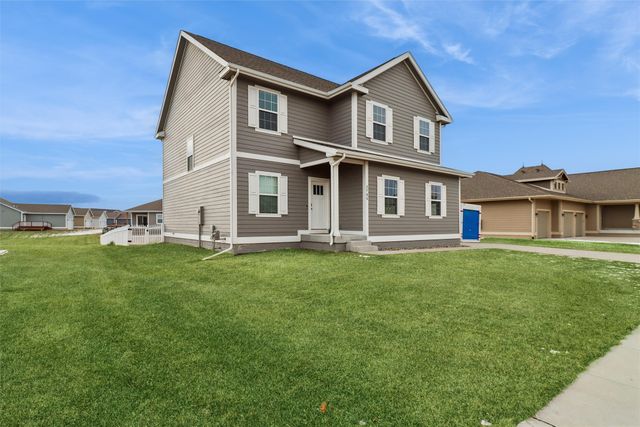 2705 SW 21st Circle, Ankeny, IA 50023