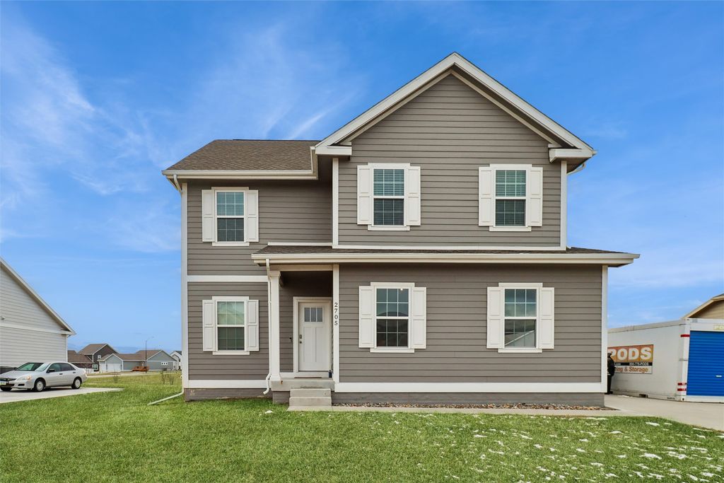 2705 SW 21st Circle, Ankeny, IA 50023