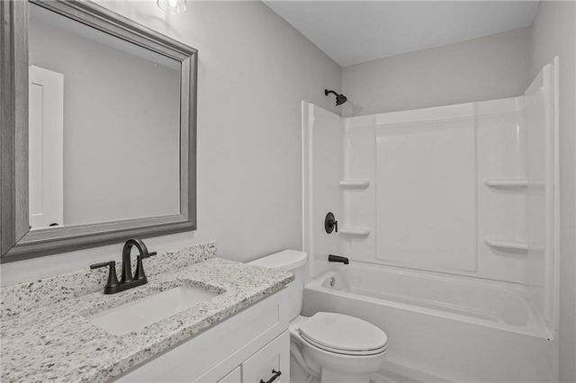 85 Colonial, Cumberland, RI 02864