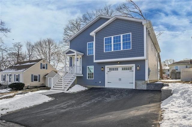 85 Colonial, Cumberland, RI 02864