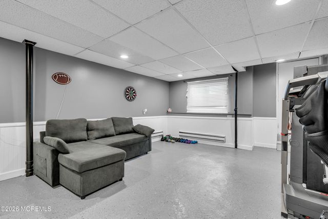 367 Middlewood Road, Middletown, NJ 07748