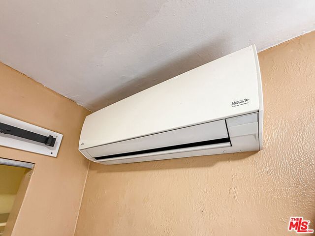 1765 E 113th Street, Los Angeles, CA 90059