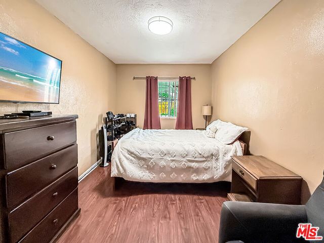 1765 E 113th Street, Los Angeles, CA 90059