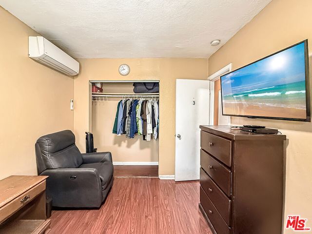 1765 E 113th Street, Los Angeles, CA 90059