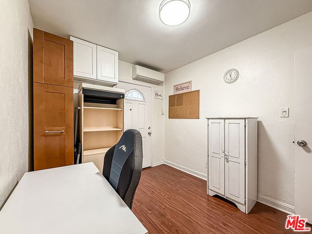 1765 E 113th Street, Los Angeles, CA 90059