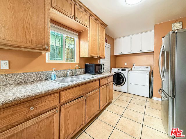 1765 E 113th Street, Los Angeles, CA 90059