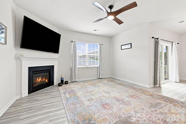3662 Charles Street NW, Conover, NC 28613