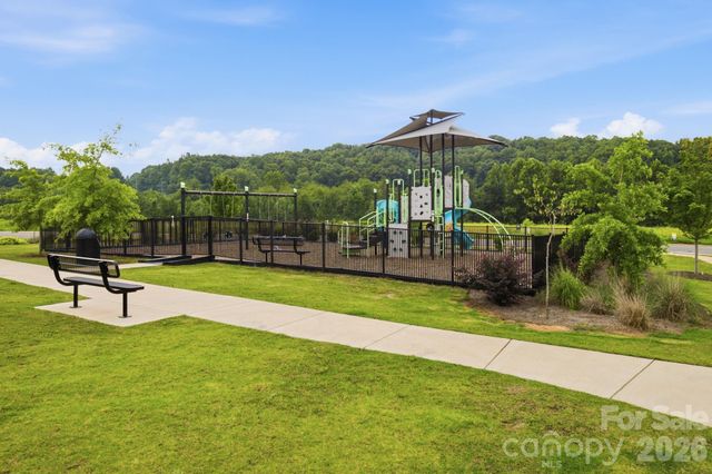 3662 Charles Street NW, Conover, NC 28613