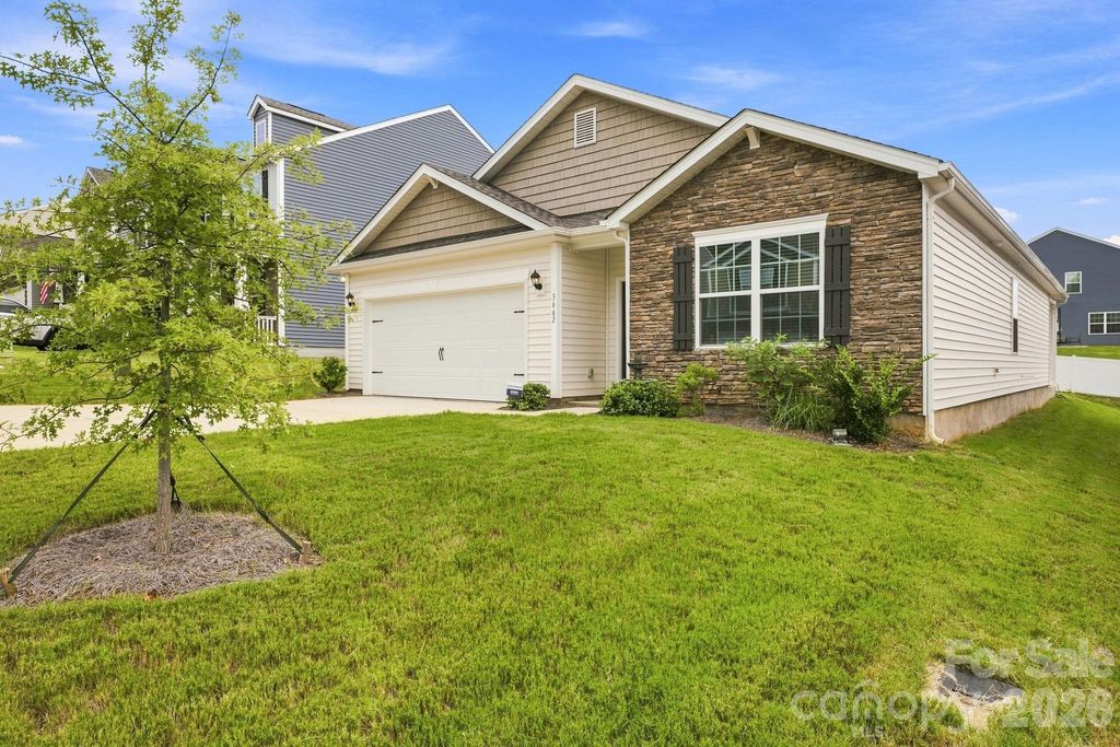 3662 Charles Street NW, Conover, NC 28613