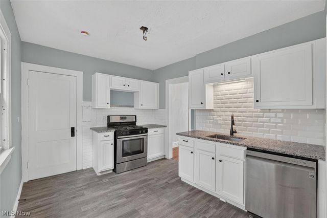 2017 Goodnor Road, Cleveland Heights, OH 44118