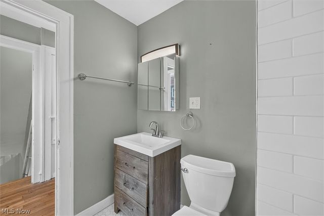 2017 Goodnor Road, Cleveland Heights, OH 44118