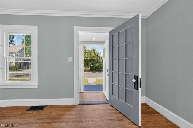 2017 Goodnor Road, Cleveland Heights, OH 44118