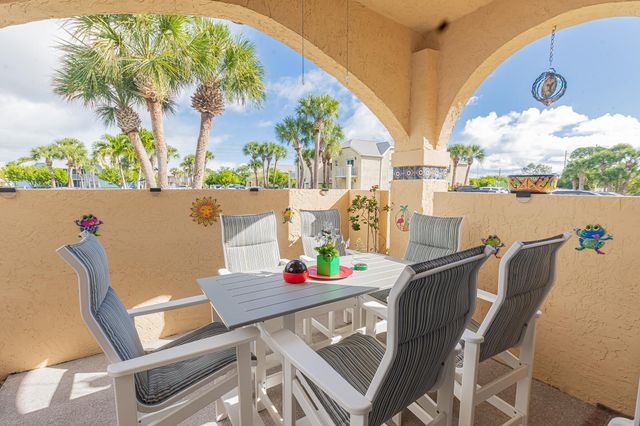 1638 SE Green Acres Circle G101, Port St Lucie, FL 34952