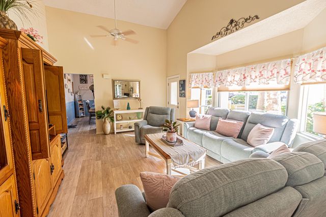 1638 SE Green Acres Circle G101, Port St Lucie, FL 34952